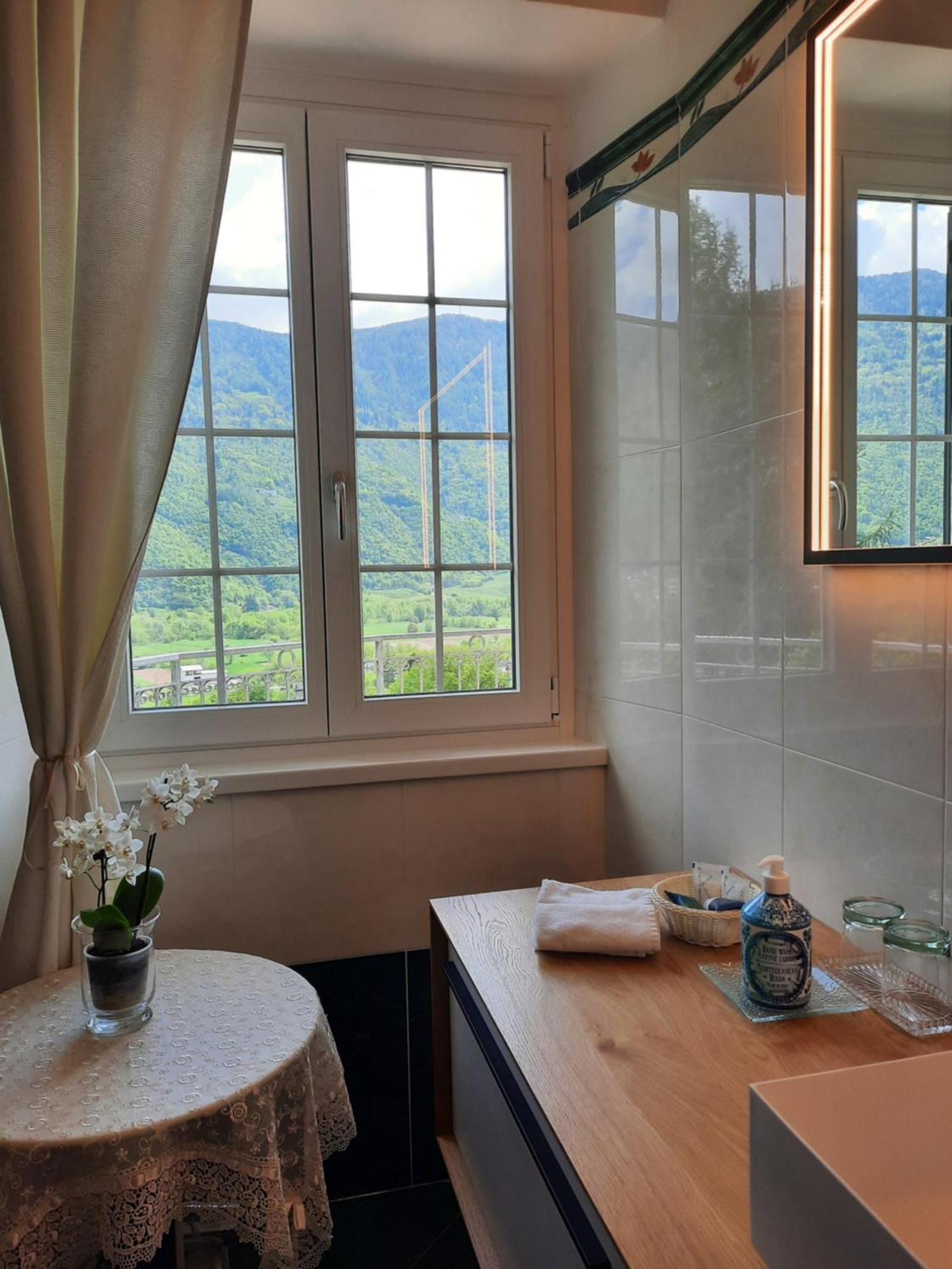 B&B Il Grappolo Bianzone Exteriör bild